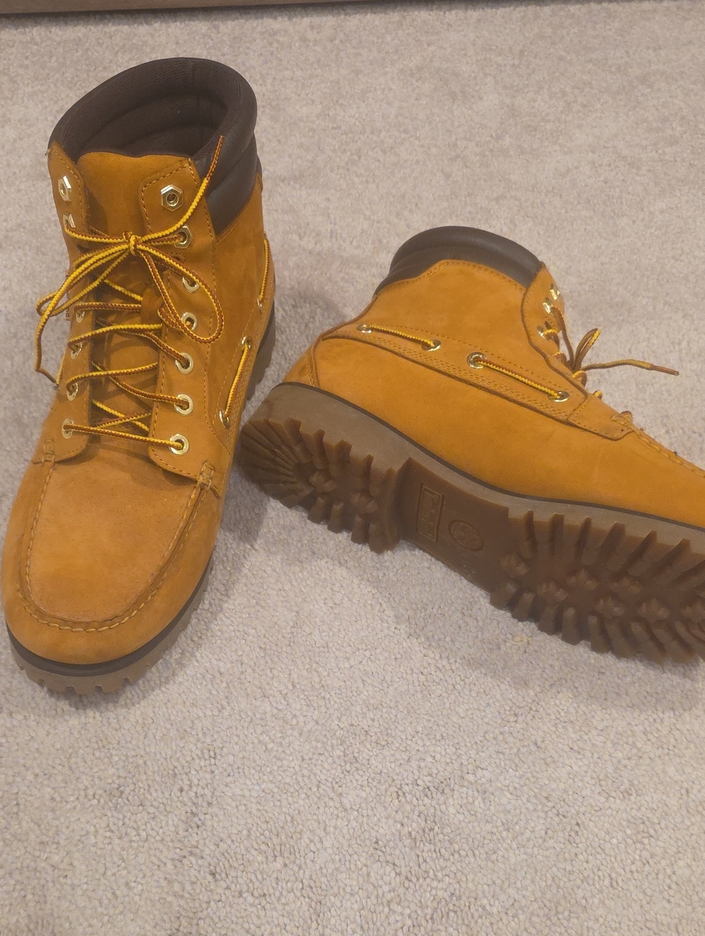 Timberland Wheat/Tan Nubuck Hiking-Style Work Boots